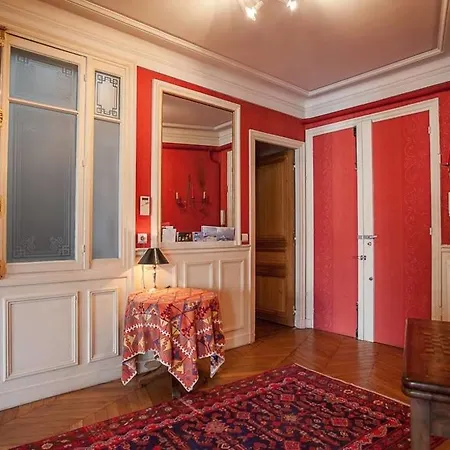 Pleyel - Spacious 5th Floor Views Apartmán